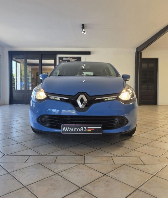 RENAULT CLIO IV 0.9 TCe 90 ch Zen Energy 2013 - CT OK -Garantie 12 mois ou 15 000 km. 