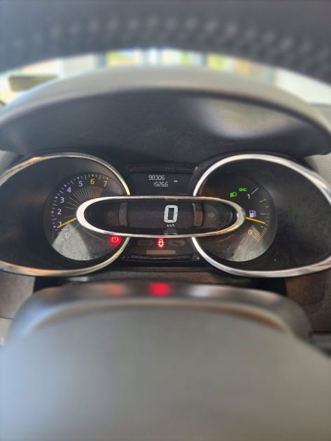 RENAULT CLIO IV 0.9 TCe 90 ch Zen Energy 2013 - CT OK -Garantie 12 mois ou 15 000 km. 