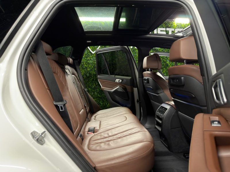 BMW X5 (G05) M SPORT 45E 3.0 HYBRIDE 394 Cv - TOIT OUVRANT ATTELAGE APPLE & ANDROID - GARANTIE 1 an