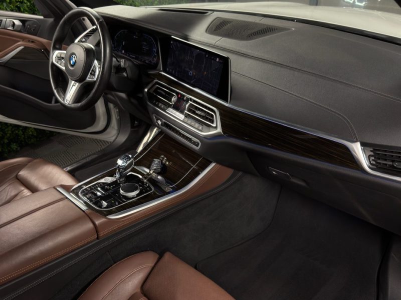 BMW X5 (G05) M SPORT 45E 3.0 HYBRIDE 394 Cv - TOIT OUVRANT ATTELAGE APPLE & ANDROID - GARANTIE 1 an