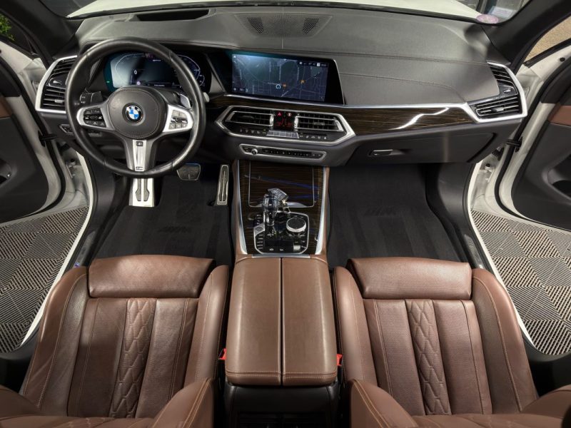 BMW X5 (G05) M SPORT 45E 3.0 HYBRIDE 394 Cv - TOIT OUVRANT ATTELAGE APPLE & ANDROID - GARANTIE 1 an