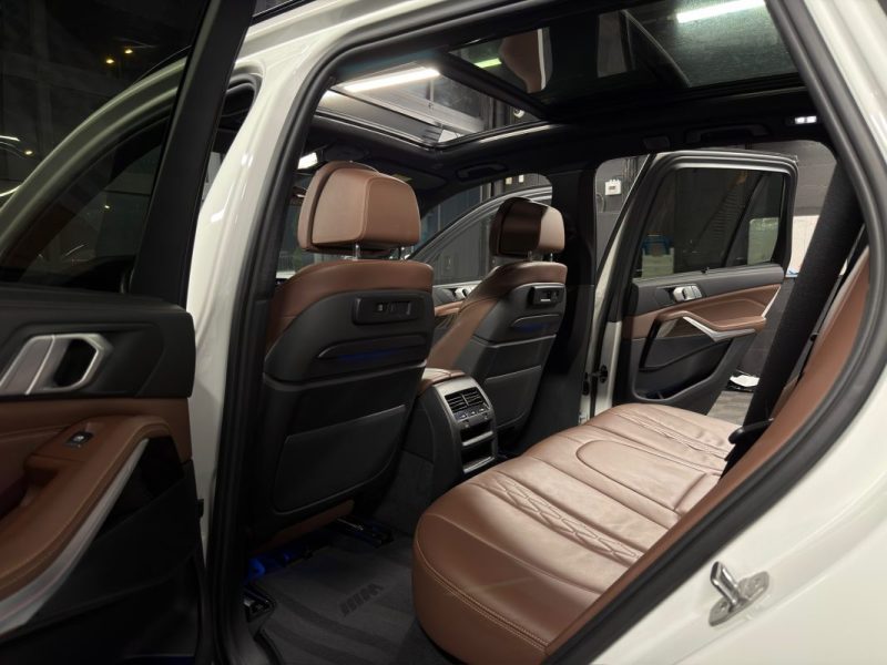 BMW X5 (G05) M SPORT 45E 3.0 HYBRIDE 394 Cv - TOIT OUVRANT ATTELAGE APPLE & ANDROID - GARANTIE 1 an