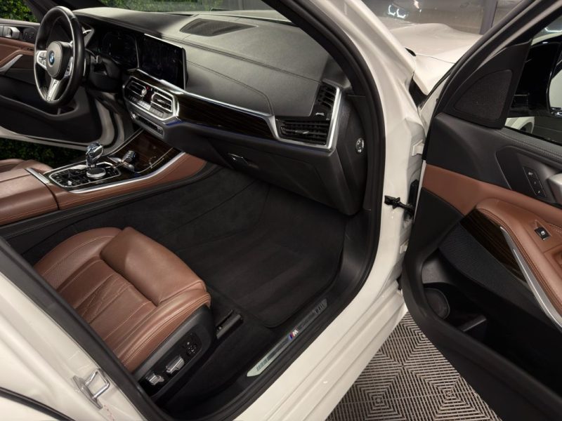 BMW X5 (G05) M SPORT 45E 3.0 HYBRIDE 394 Cv - TOIT OUVRANT ATTELAGE APPLE & ANDROID - GARANTIE 1 an