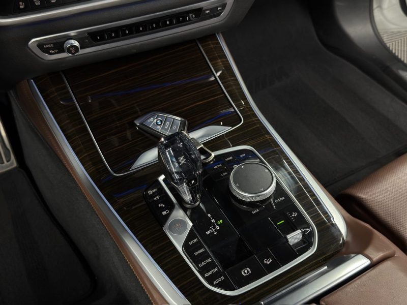 BMW X5 (G05) M SPORT 45E 3.0 HYBRIDE 394 Cv - TOIT OUVRANT ATTELAGE APPLE & ANDROID - GARANTIE 1 an