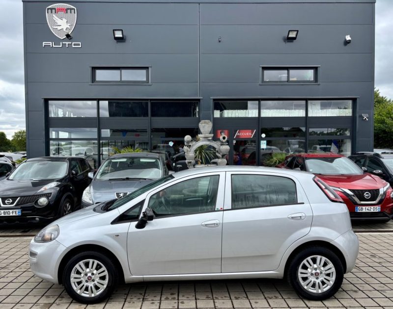 FIAT PUNTO 1.2 8V 69 FINITION STEEL 2015