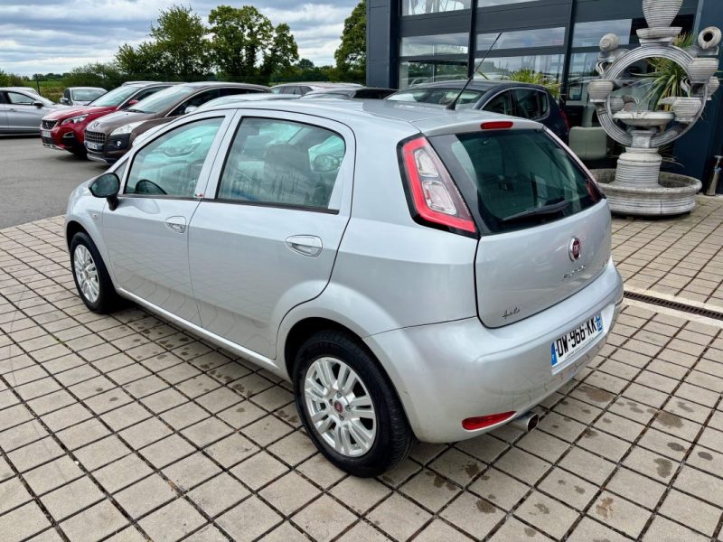 FIAT PUNTO 1.2 8V 69 FINITION STEEL 2015