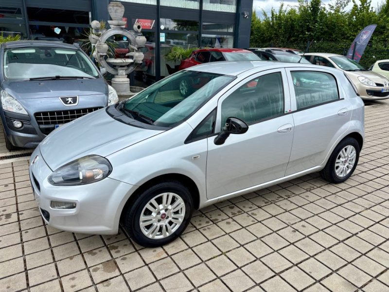 FIAT PUNTO 1.2 8V 69 FINITION STEEL 2015