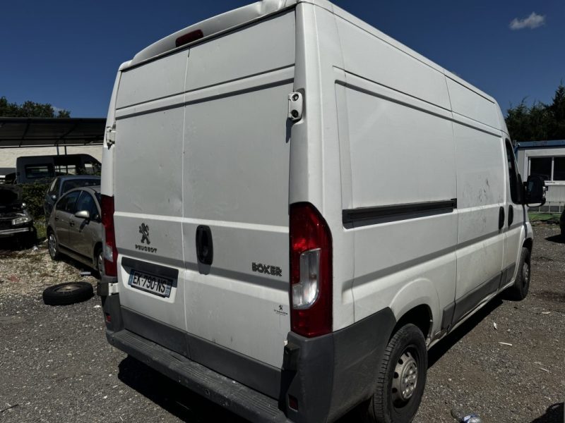 PEUGEOT BOXER 330 L2H2 2.0 BLUE HDI 130 PREMIUM PACK 2017