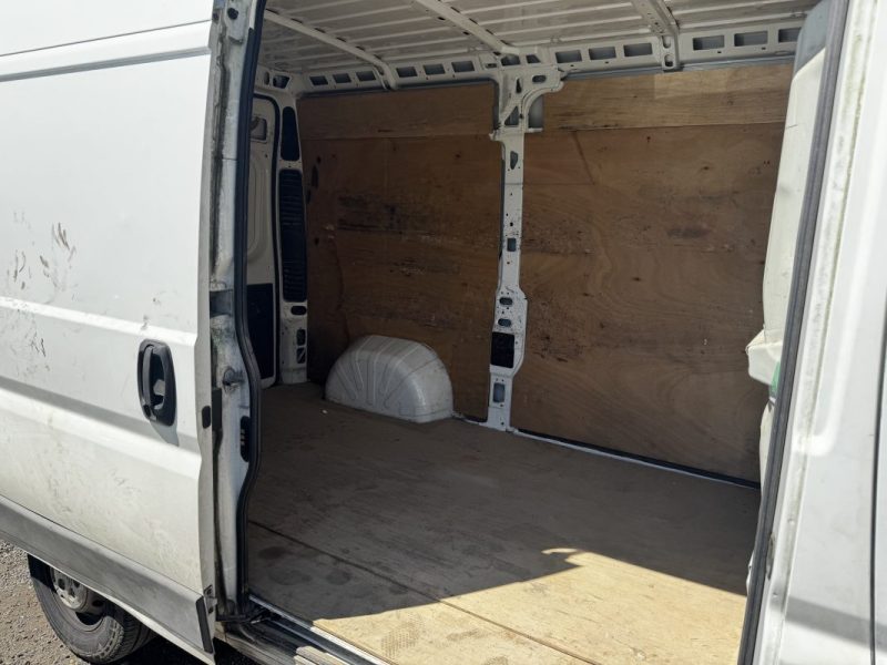 PEUGEOT BOXER 330 L2H2 2.0 BLUE HDI 130 PREMIUM PACK 2017