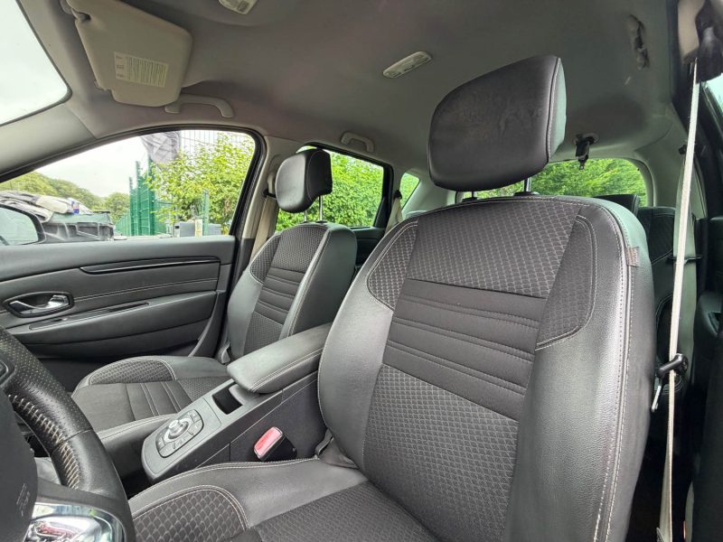 Renault Scenic III 1.6 DCI 130 Bose 