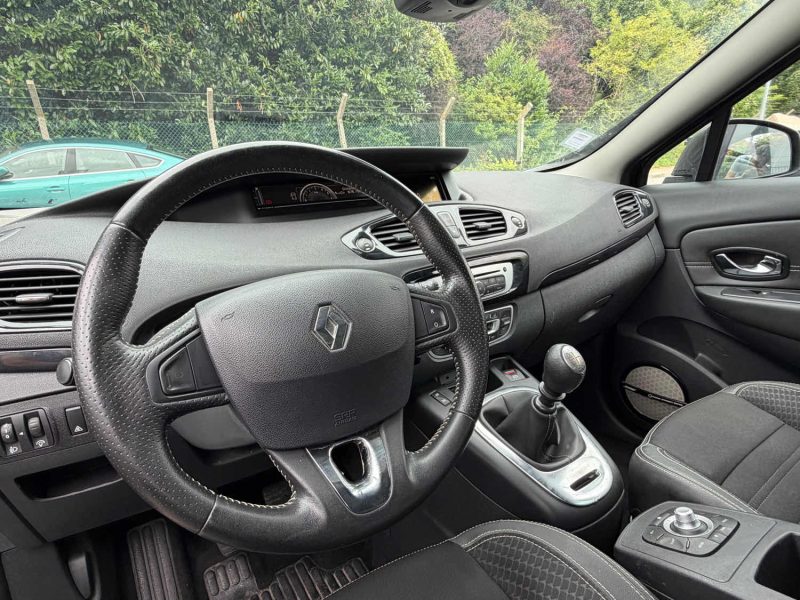 Renault Scenic III 1.6 DCI 130 Bose 