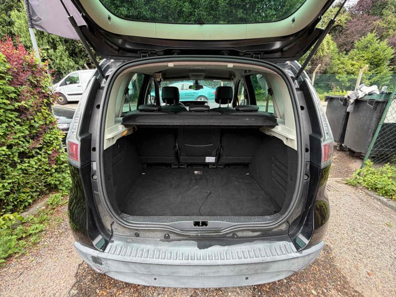Renault Scenic III 1.6 DCI 130 Bose 