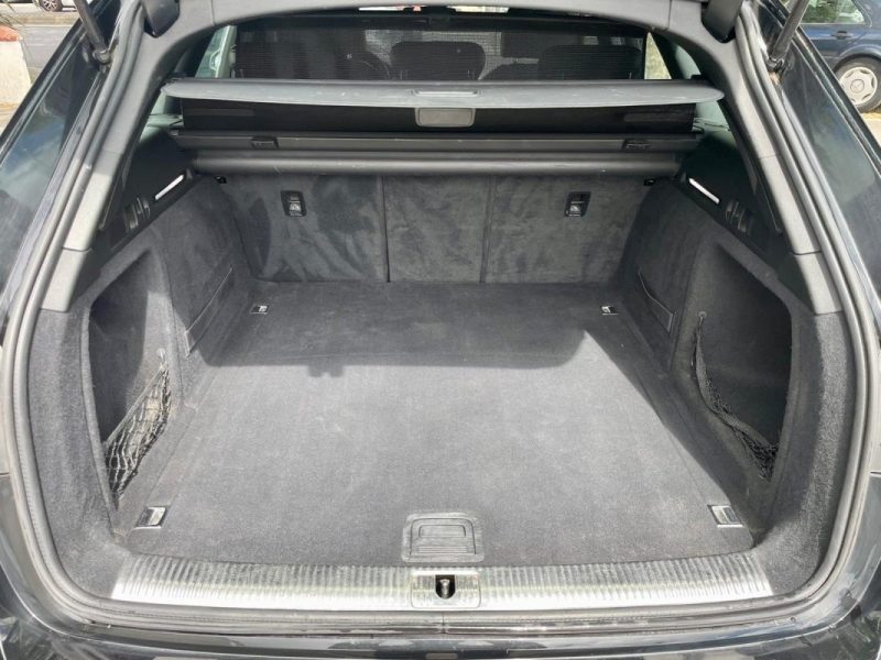 AUDI A4 AVANT 2.0 TDI 150 S LINE 