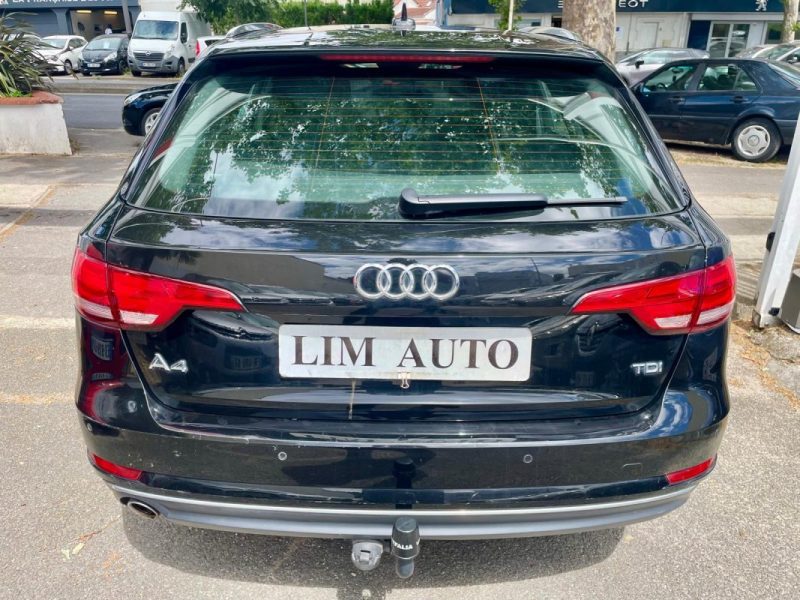 AUDI A4 AVANT 2.0 TDI 150 S LINE 