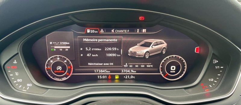 AUDI A4 AVANT 2.0 TDI 150 S LINE 
