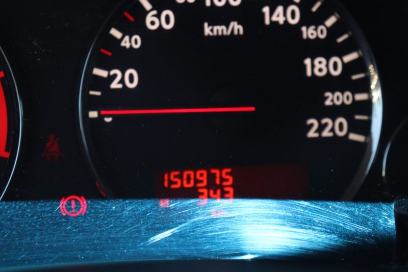 NAVARA NISSAN NAVARA DOUBLE-CAB 3.0 V6 DCI 231 LE 4X4 2010