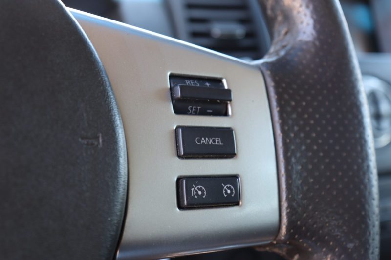 NAVARA NISSAN NAVARA DOUBLE-CAB 3.0 V6 DCI 231 LE 4X4 2010