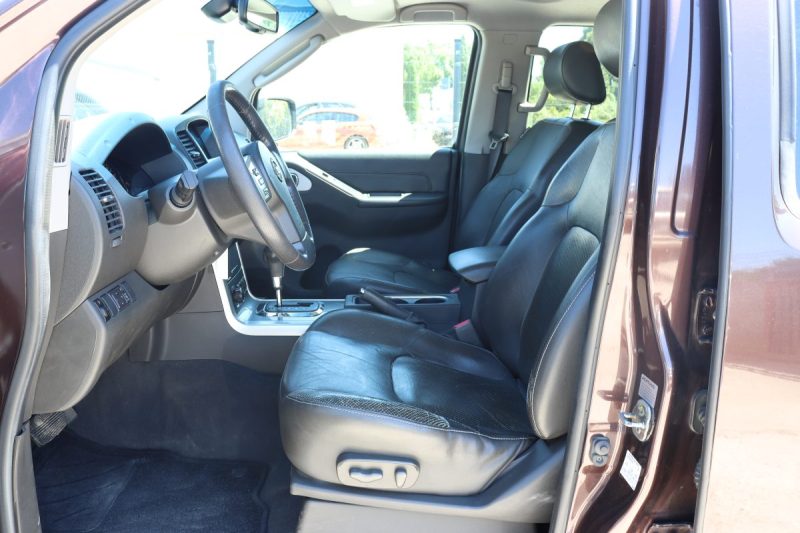 NAVARA NISSAN NAVARA DOUBLE-CAB 3.0 V6 DCI 231 LE 4X4 2010
