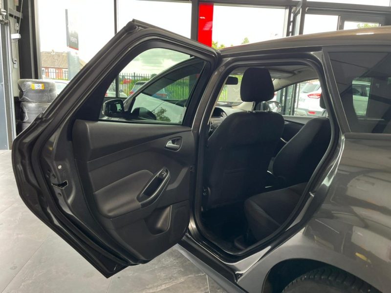 🚗 FORD FOCUS SW 1.5 TDCI 95ch ⚙️ 📡 Radar de recul ♨️ Sièges chauffants 📱 Bluetooth