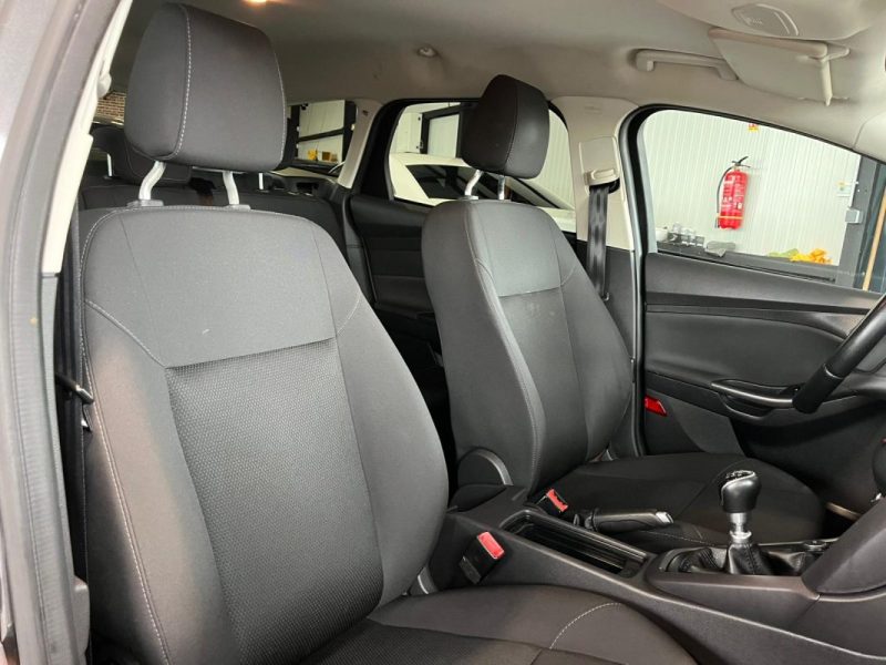 🚗 FORD FOCUS SW 1.5 TDCI 95ch ⚙️ 📡 Radar de recul ♨️ Sièges chauffants 📱 Bluetooth
