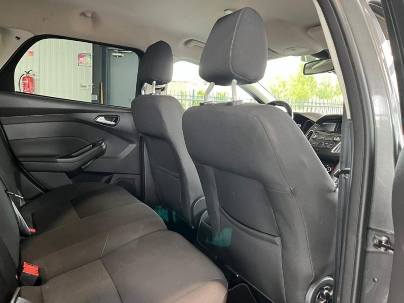 🚗 FORD FOCUS SW 1.5 TDCI 95ch ⚙️ 📡 Radar de recul ♨️ Sièges chauffants 📱 Bluetooth