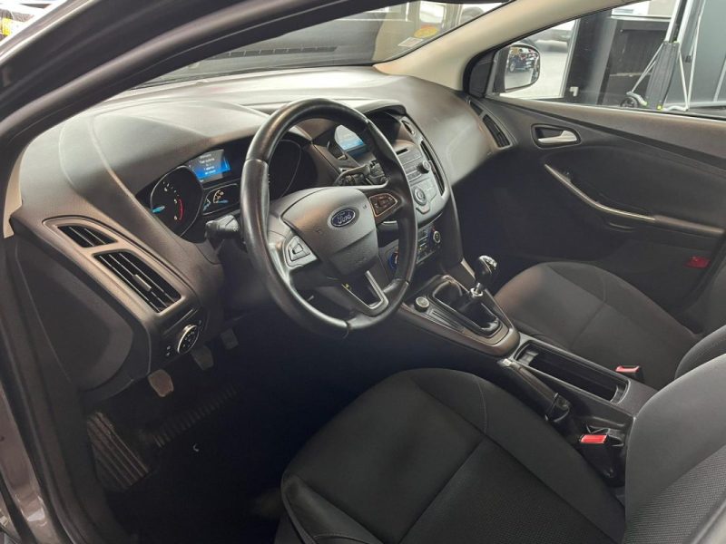 🚗 FORD FOCUS SW 1.5 TDCI 95ch ⚙️ 📡 Radar de recul ♨️ Sièges chauffants 📱 Bluetooth