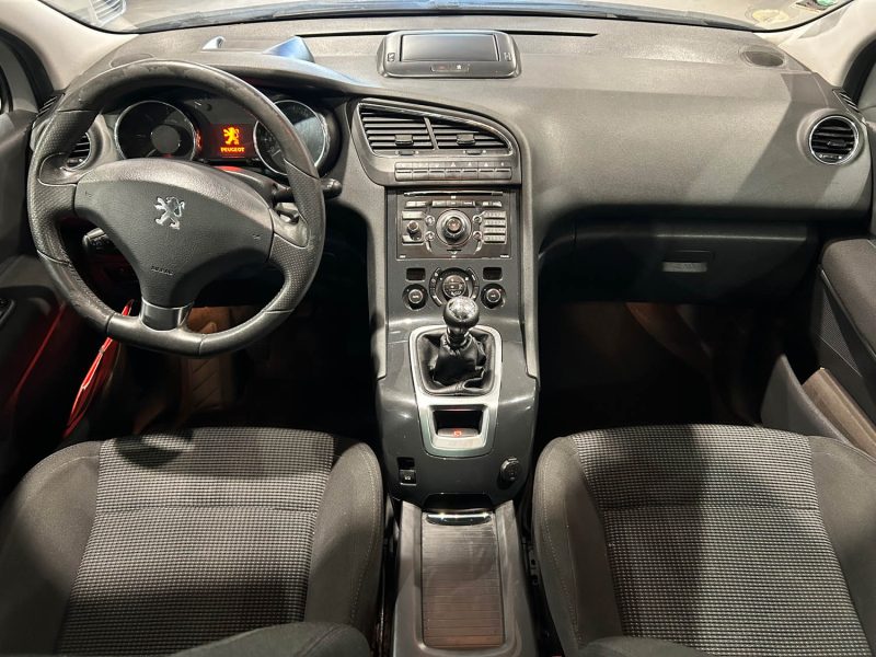 PEUGEOT 5008  2.0 BLUEHDI 150CH 