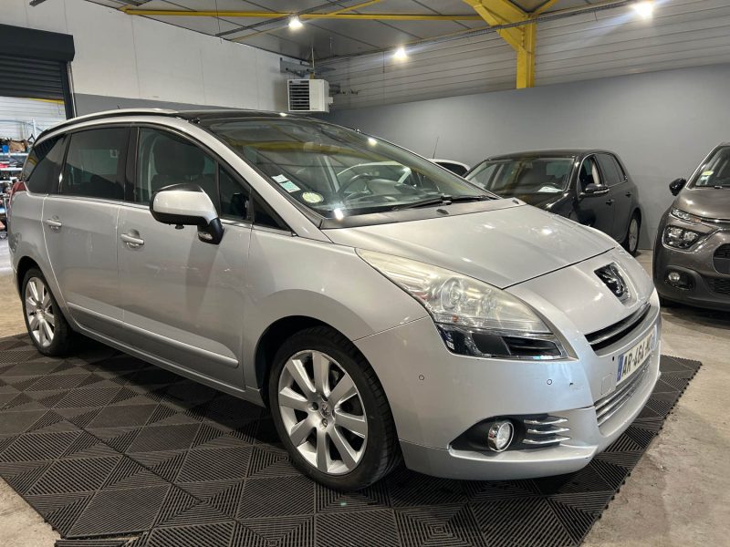 PEUGEOT 5008  2.0 BLUEHDI 150CH 