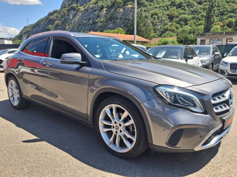 MERCEDES GLA 220D 177CV SENSATION 4MATIC BVA 