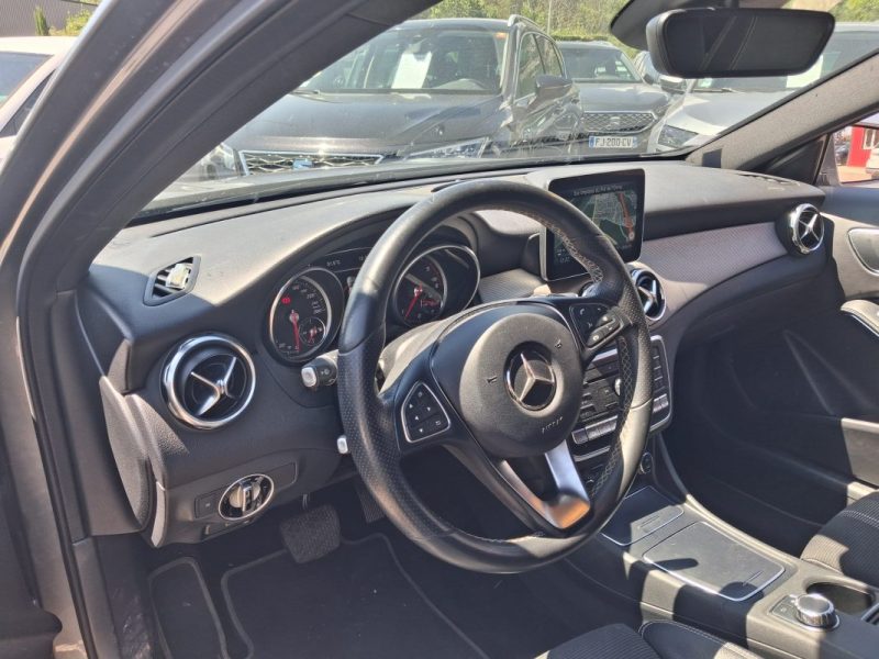 MERCEDES GLA 220D 177CV SENSATION 4MATIC BVA 