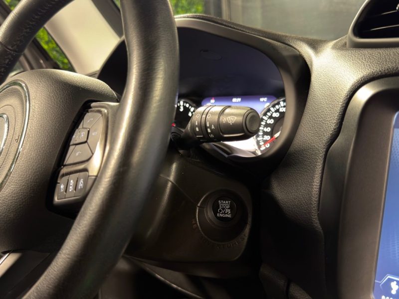 JEEP RENEGADE 2.0 140 Cv LIMITED 4X4 - CUIR / TOIT PANORAMIQUE / CAMERA - GARANTIE 1 AN