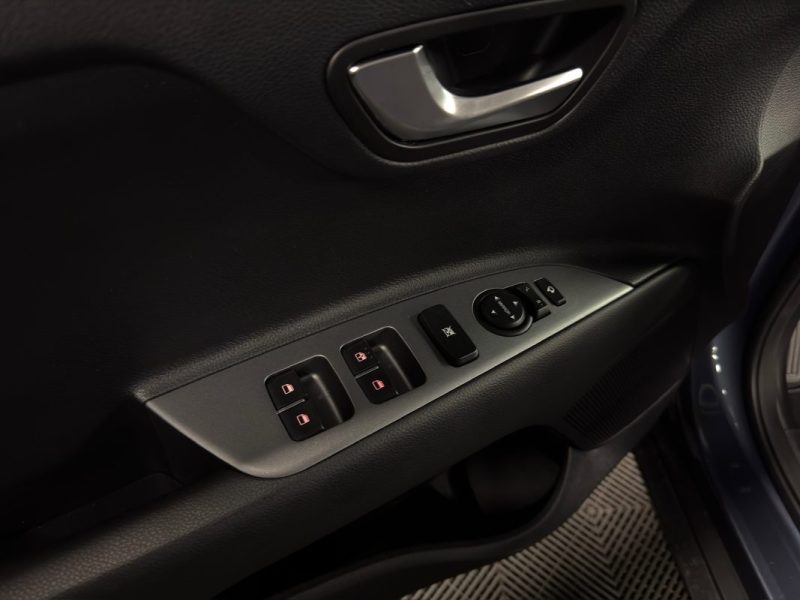 KIA STONIC 1.0 T-GDI 100 Cv GT-LINE - CARPLAY & ANDROID  / CAMERA / KEYLESS / GARANTIE CONSTRUCTEUR