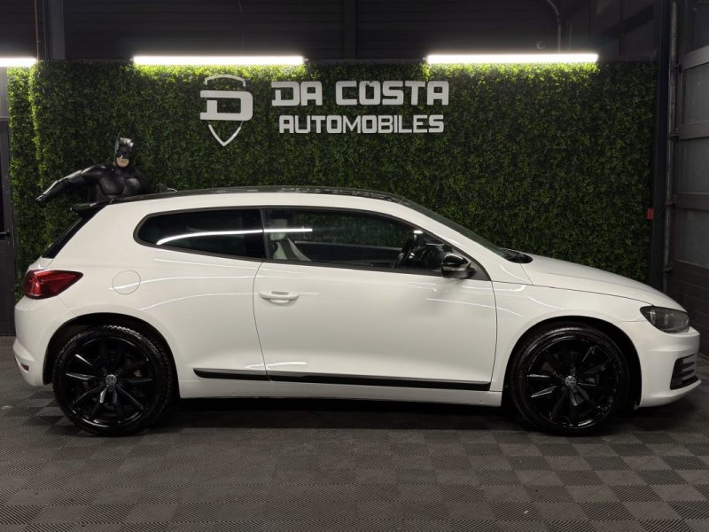 VOLKSWAGEN SCIROCCO II PHASE 2 BLACK SESSION 2.0 TFSI 180 Cv 1ERE MAIN / DSG6 - GARANTIE 1 AN