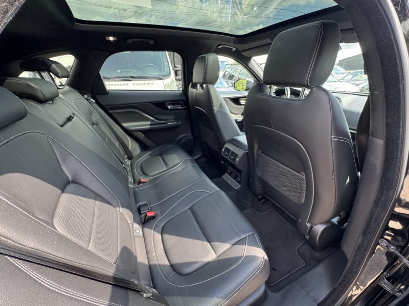 JAGUAR F-PACE 3.0 D PACK R SPORT FULL OPTIONS GPS/CLIM/CUIR/XENON/TOIT 1er MAIN