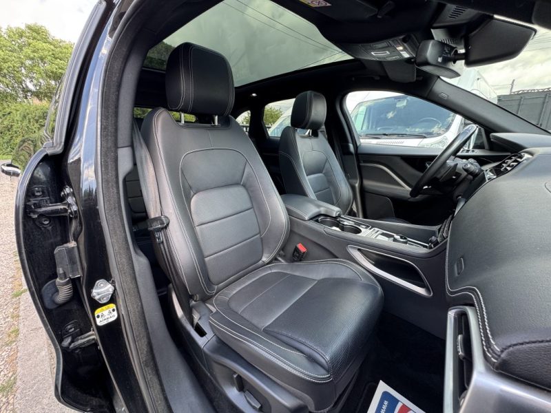 JAGUAR F-PACE 3.0 D PACK R SPORT FULL OPTIONS GPS/CLIM/CUIR/XENON/TOIT 1er MAIN