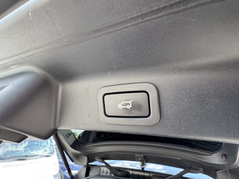 JAGUAR F-PACE 3.0 D PACK R SPORT FULL OPTIONS GPS/CLIM/CUIR/XENON/TOIT 1er MAIN