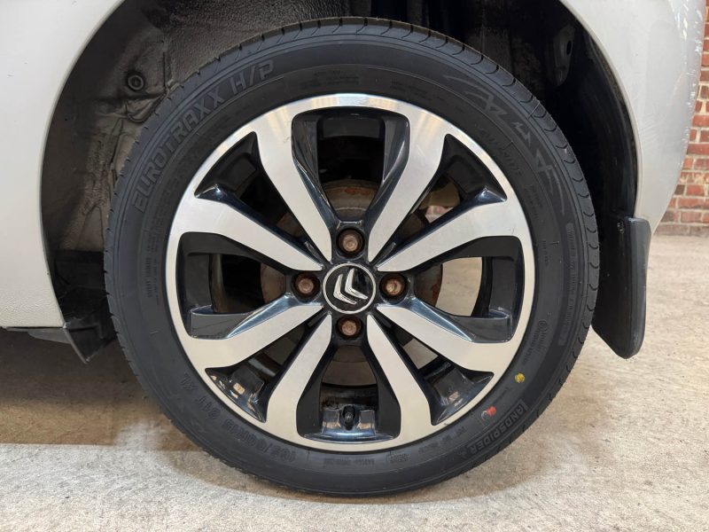 Citroên C1 1.2 VTI 82ch FEEL | Caméra