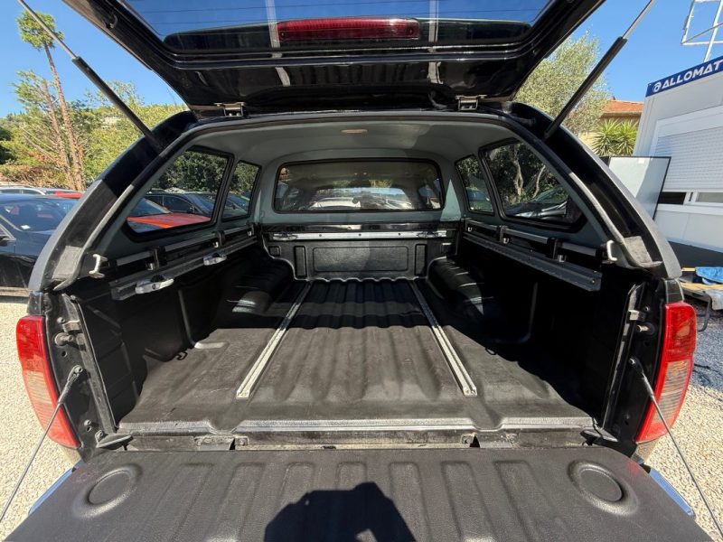 NISSAN  NAVARA D40 DOUBLE CABINE 175CH 2.5 2008