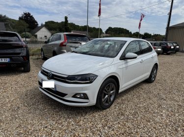 VOLKSWAGEN POLO 1.0 TSI 110 CH CARAT CARPLAY / SIEGES AV CHAUFFANTS