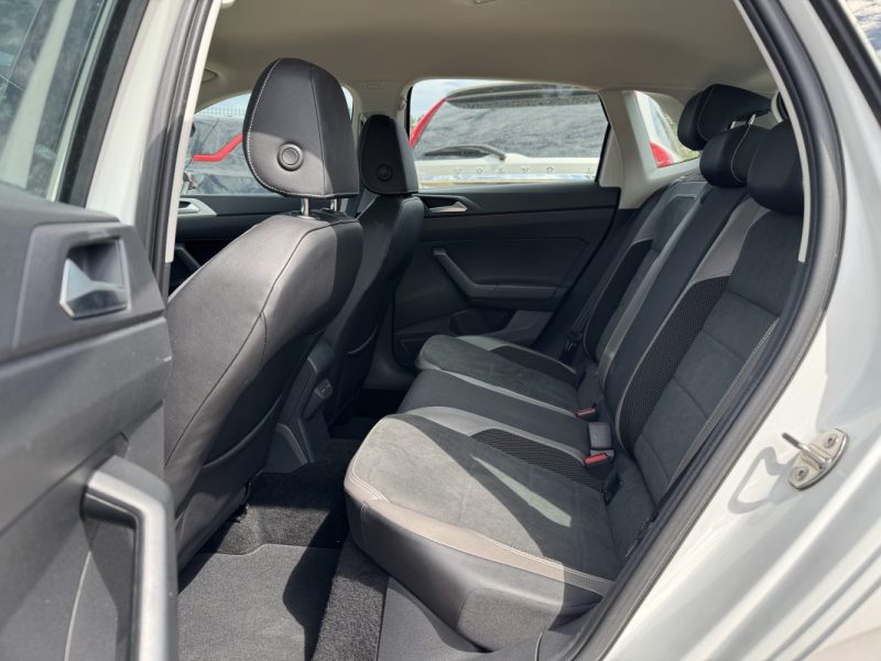 VOLKSWAGEN POLO 1.0 TSI 110 CH CARAT CARPLAY / SIEGES AV CHAUFFANTS