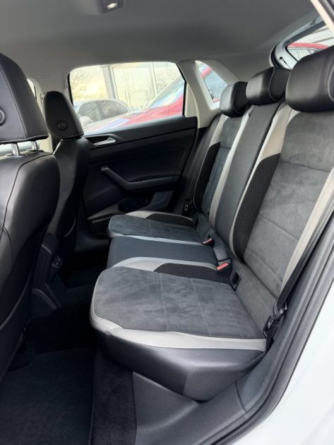 VOLKSWAGEN POLO 1.0 TSI 110 CH CARAT 2021
