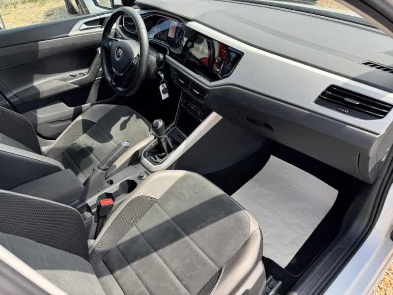 VOLKSWAGEN POLO 1.0 TSI 110 CH CARAT CARPLAY / SIEGES AV CHAUFFANTS