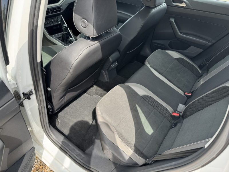 VOLKSWAGEN POLO 1.0 TSI 110 CH CARAT CARPLAY / SIEGES AV CHAUFFANTS