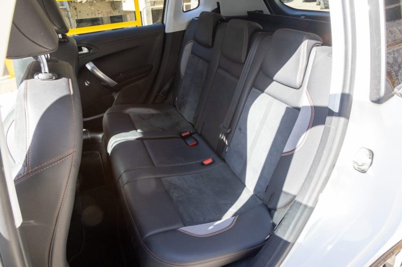 PEUGEOT 2008 1.2 PURE TECH 110 ALLURE 2015