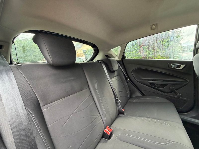 Ford Fiesta 1500 TDCI 75 Ambiente