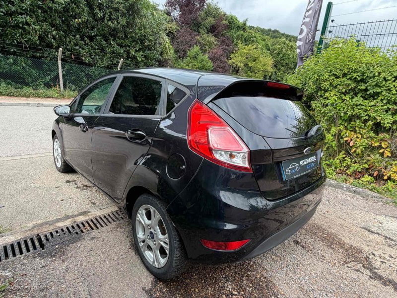 Ford Fiesta 1500 TDCI 75 Ambiente