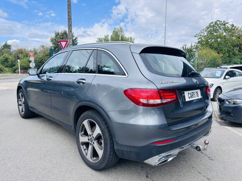 MERCEDES BENZ CLASSE GLC 250 D EXECUTIVE 4MATIC 2017