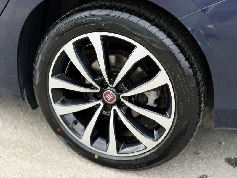 Fiat Tipo sw 1.6 Multijet 120 Lounge - Camera de Recul - GPS - Bluetooth - Révisée & Garantie 6 Mois