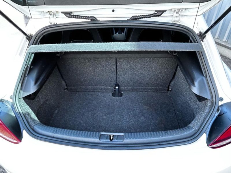 VOLKSWAGEN SCIROCCO 2.0 TSi DSG6 PACK TEAM 210CV