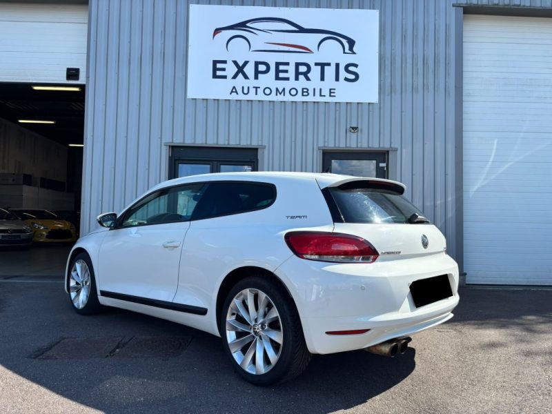 VOLKSWAGEN SCIROCCO 2.0 TSi DSG6 PACK TEAM 210CV